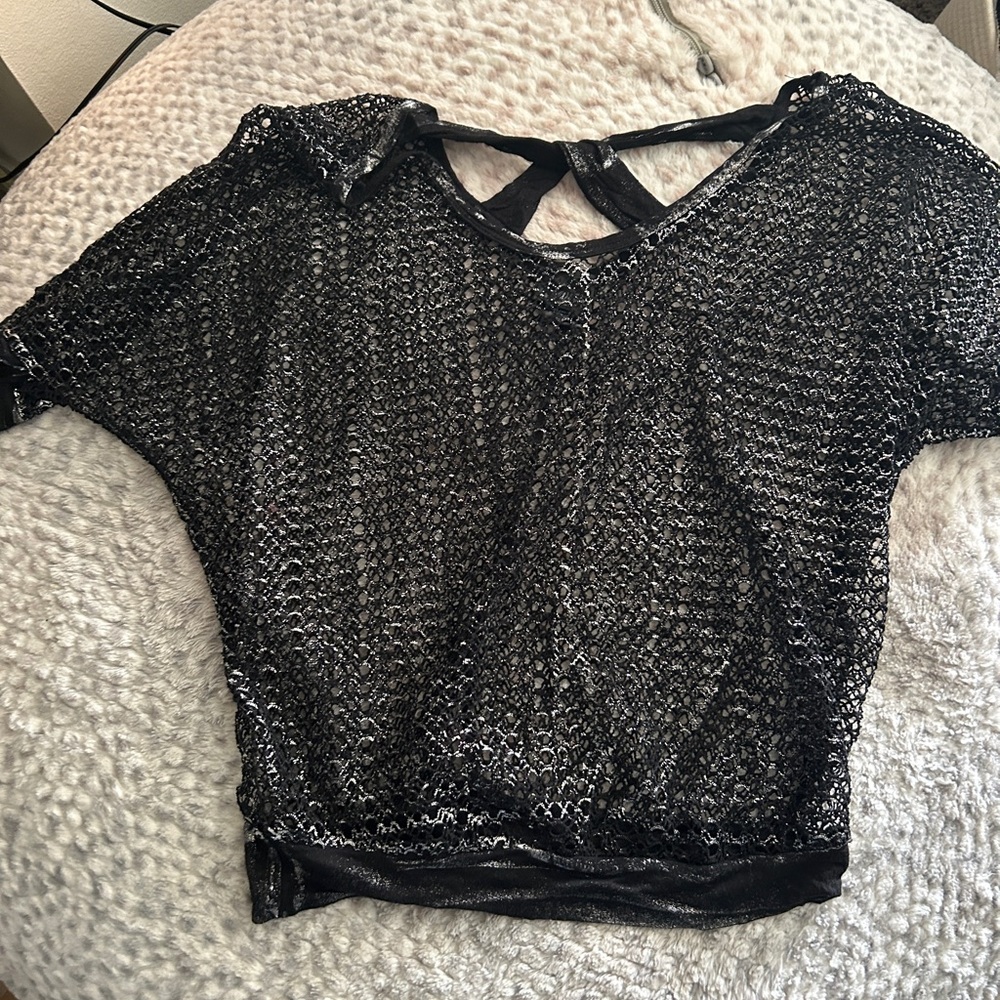 Buckle Black Shimmery Open-Weave Crop Top